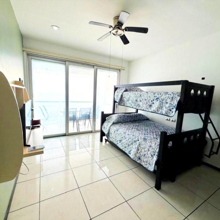 Horizon Mar Turquesa #5 Lujo frente Malecón y Playa - Three-Bedroom Apartment - 6