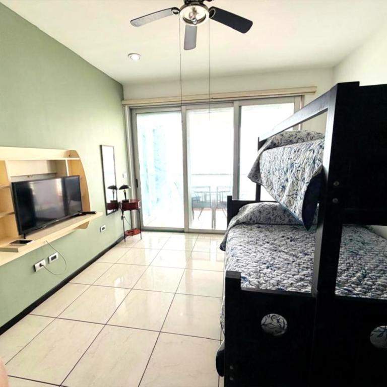 Horizon Mar Turquesa #5 Lujo frente Malecón y Playa - Three-Bedroom Apartment - 10