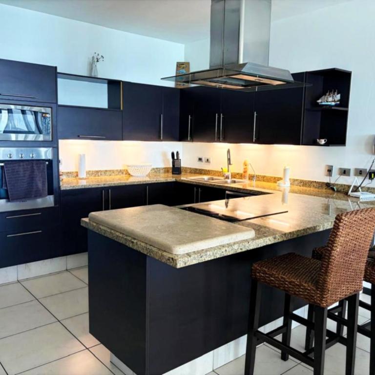Horizon Mar Turquesa #5 Lujo frente Malecón y Playa - Three-Bedroom Apartment - 7