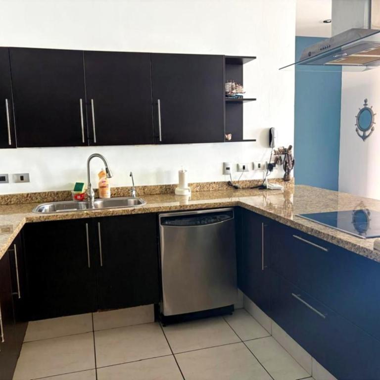 Horizon Mar Turquesa #5 Lujo frente Malecón y Playa - Three-Bedroom Apartment - 14