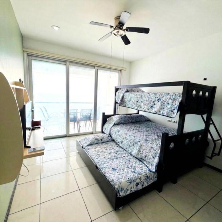 Horizon Mar Turquesa #5 Lujo frente Malecón y Playa - Three-Bedroom Apartment - 11