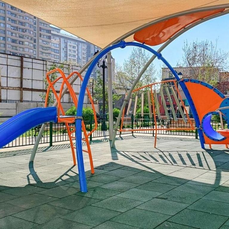 Apart completo con balcón, cercano a Est Metro y Barrio Italia - Apartamento de 1 dormitorio - 37