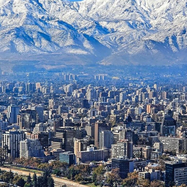 Apart completo con balcón, cercano a Est Metro y Barrio Italia - Apartamento de 1 dormitorio - 45