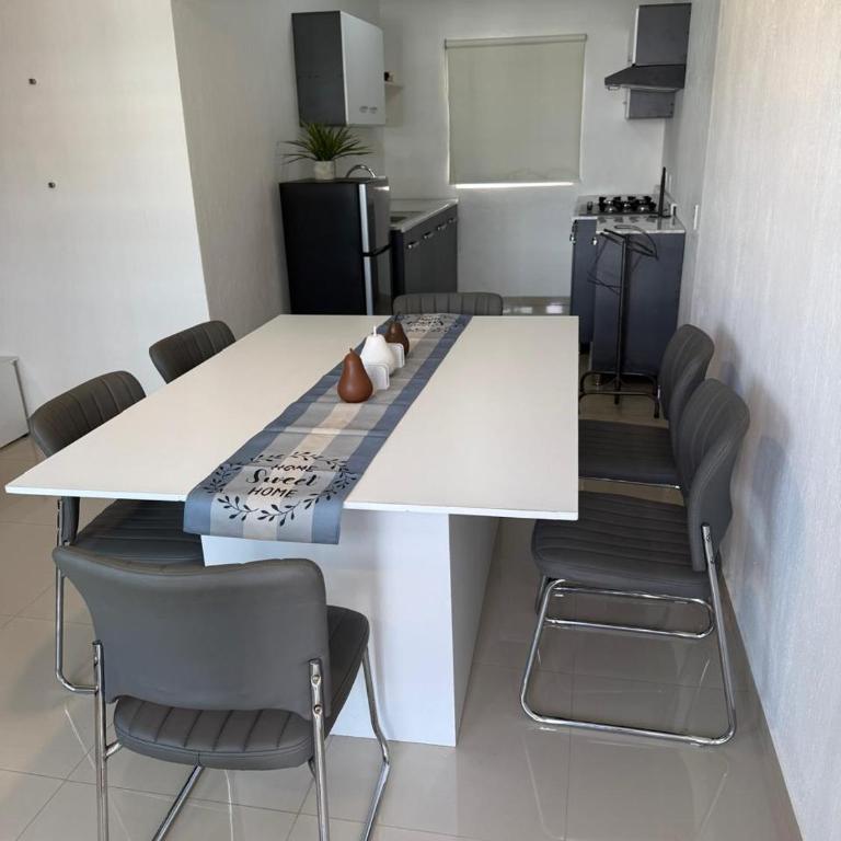 Apartamento Remodelado del Carmen - Apartamento de 3 dormitorios - 16