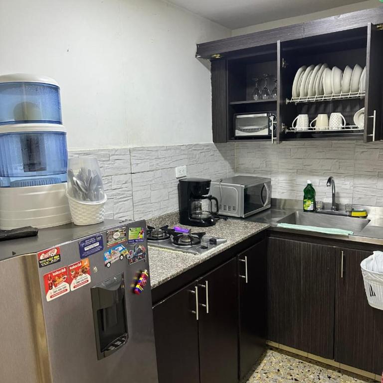 Casa Hotel Sweet Home Apt 203 Grupos - Apartamento de 3 dormitorios - 8
