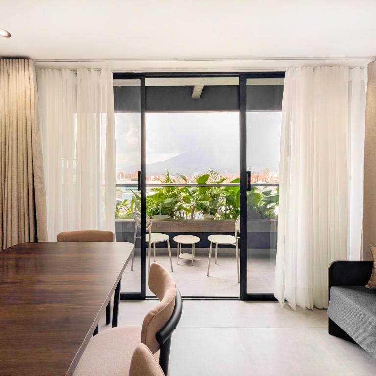 Laureles Selection Suites - Family Suite - 15