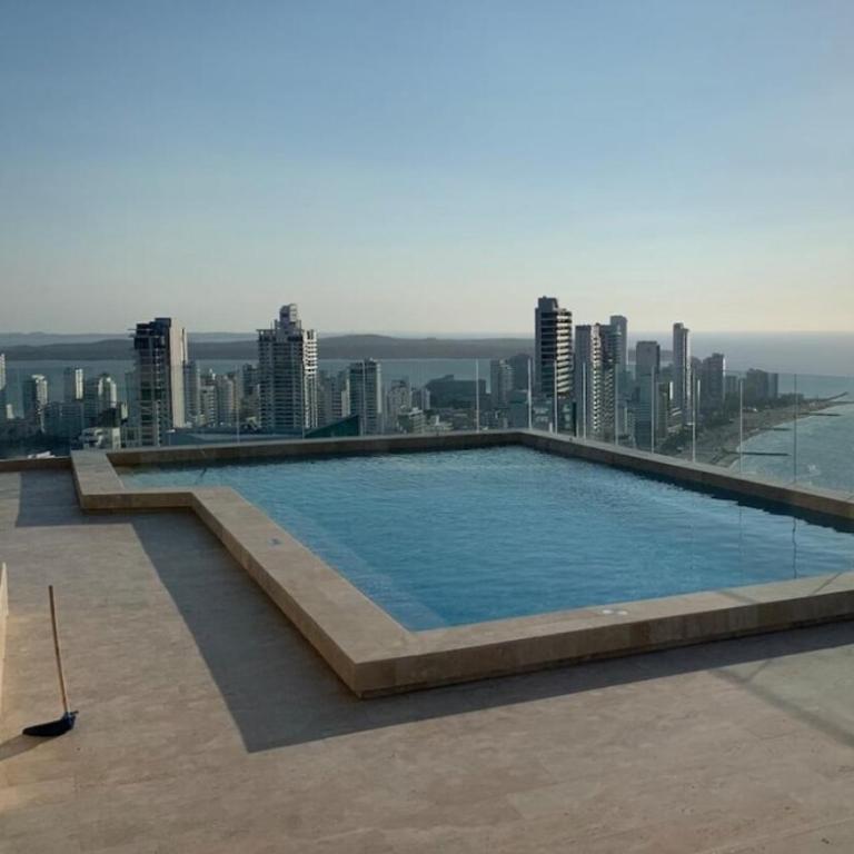 Oceanfront Luxury Apartment Cartagena, High Floor, Rooftop Pool - Apartment - 13