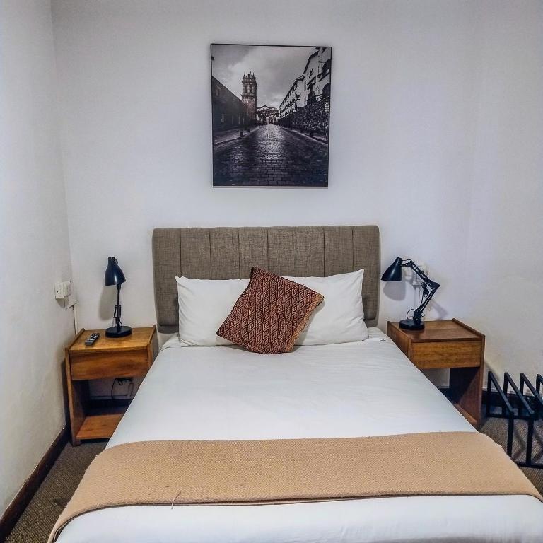 Central Market Hotel San pedro - Economy Double Room - 4