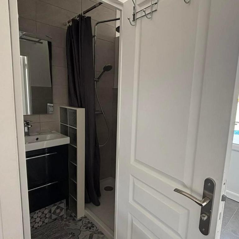 Maison de vacances pour 8 pers, 300m de la plage, parking, Sainte Anne - FR-1-194-357 - Casa - 14
