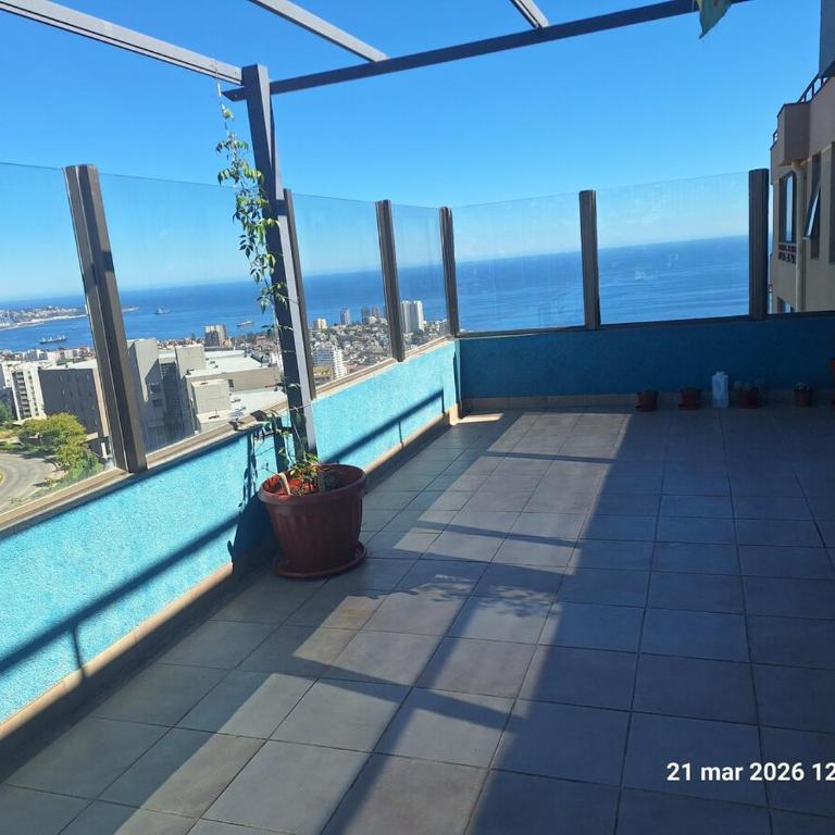 Bello departamento con gran terraza y vista panoramica - Two-Bedroom Apartment - 7