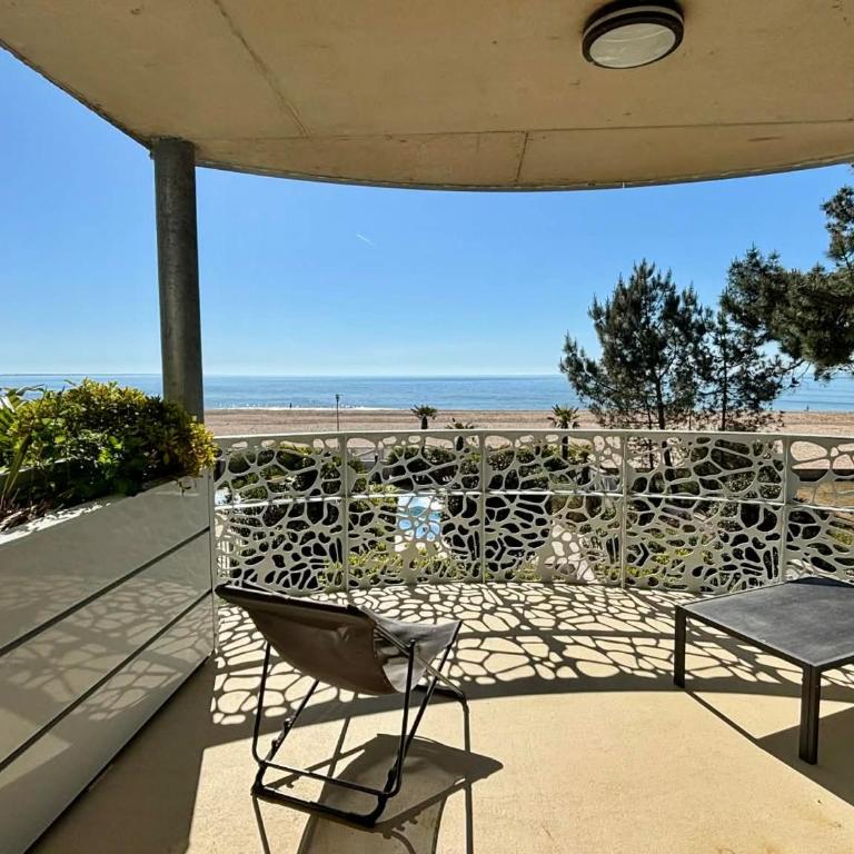 Appartement neuf en bord de mer pour 6 pers, balcon, piscine, jacuzzi, parking, animaux admis - FR-1-194-233 - Appartement - 1