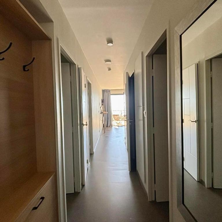 Appartement neuf en bord de mer pour 6 pers, balcon, piscine, jacuzzi, parking, animaux admis - FR-1-194-233 - Appartement - 4
