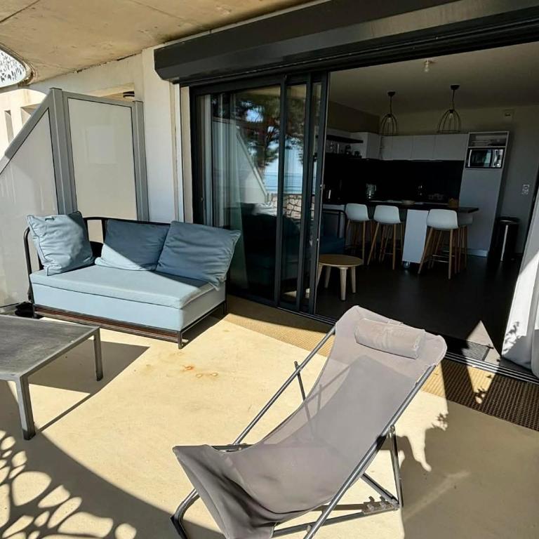 Appartement neuf en bord de mer pour 6 pers, balcon, piscine, jacuzzi, parking, animaux admis - FR-1-194-233 - Appartement - 25