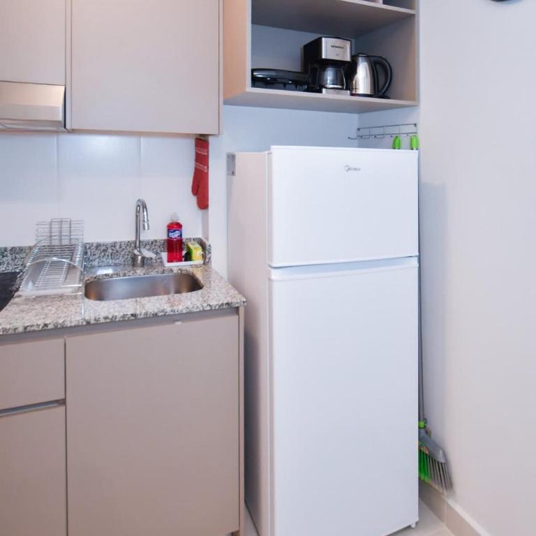 Comfy Apt w Pool & Coworking - Apartamento - 16