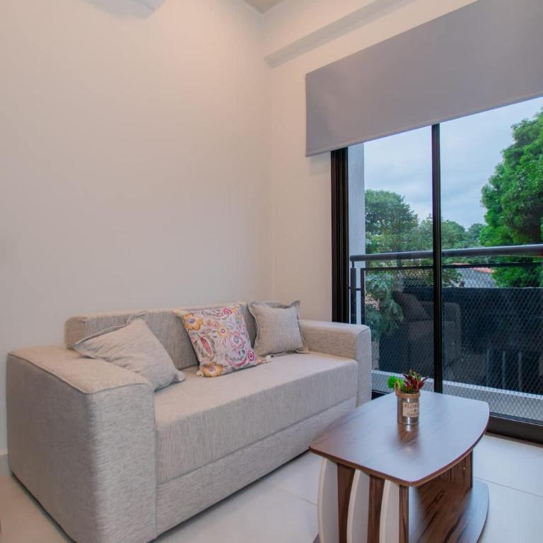 Cozy 1BR Sofa Pool & Cowork - Apartamento - 5