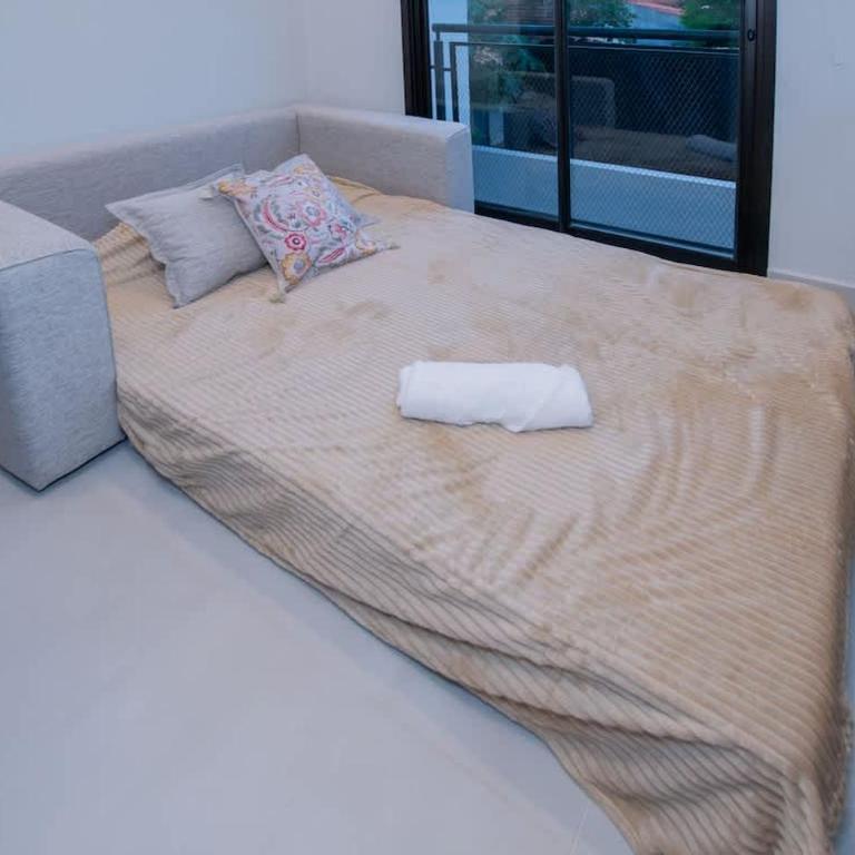 Cozy 1BR Sofa Pool & Cowork - Apartamento - 6