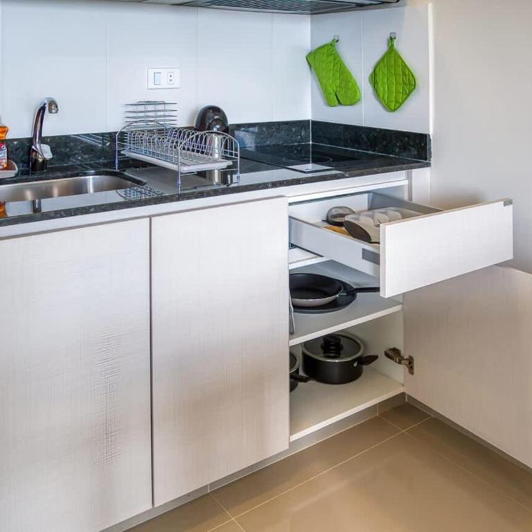 Cozy & Bright 1-Bedroom Apartment U602 - Apartment - 18