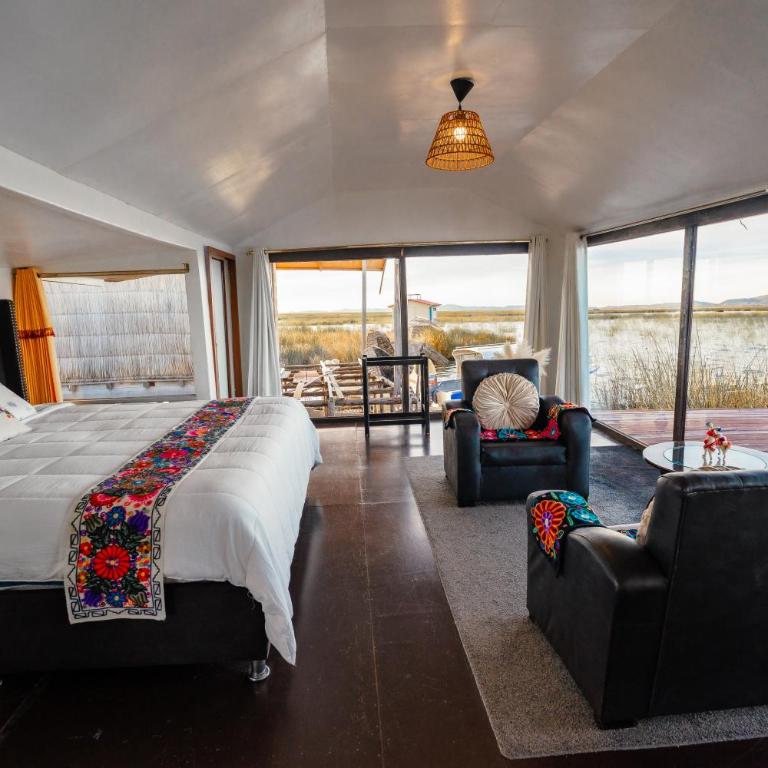 Uros Titicaca Lodge Puno - Double or Twin Room with Lake View - 12
