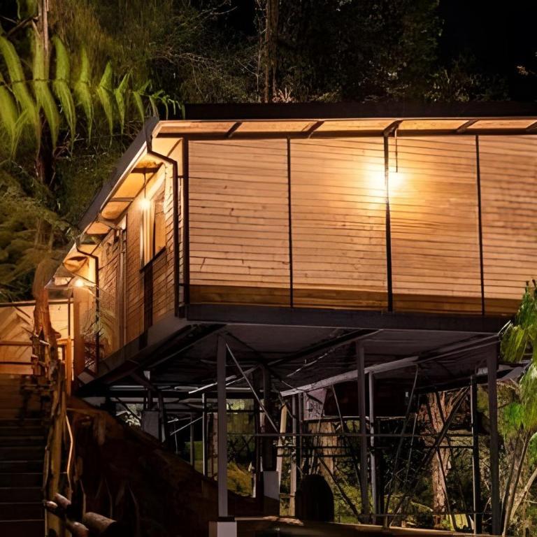 Unique Guatapé - Habitación Cuádruple Deluxe - 35