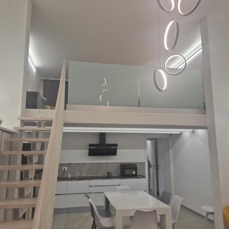 Loft "Up & White" Purezza Fascino Spazio Lecce - Casa con 2 Camere da Letto - 30
