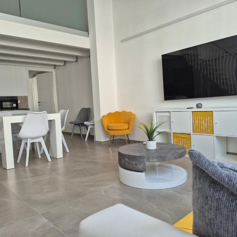 Loft "Up & White" Purezza Fascino Spazio Lecce - Casa con 2 Camere da Letto - 38