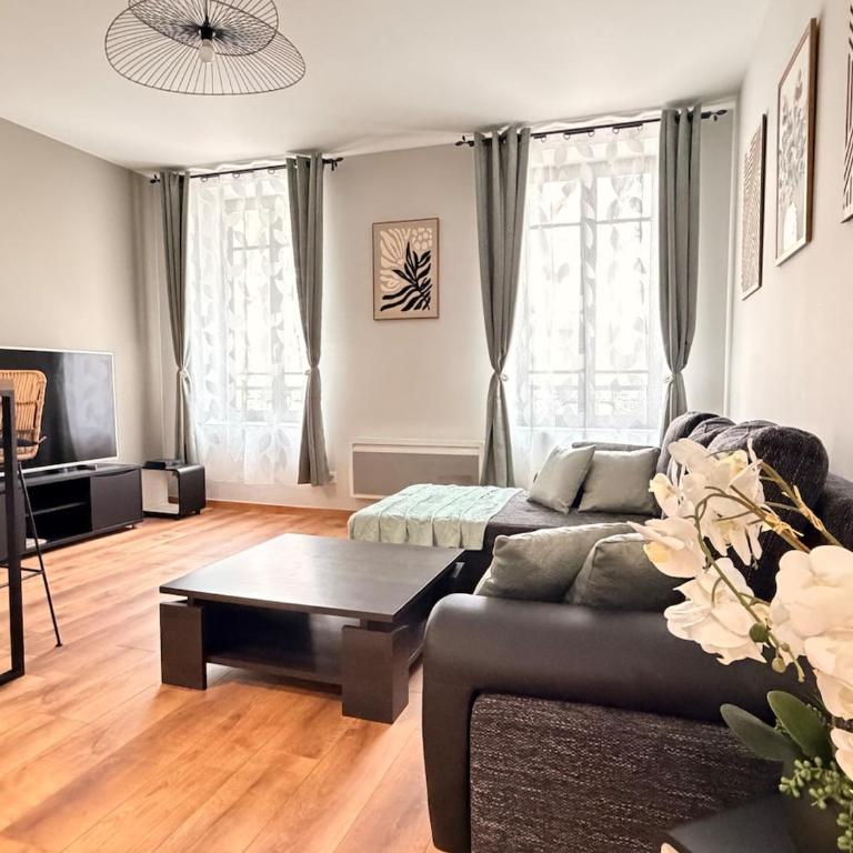 Le Platane - T3 cosy proche des Halles - Two-Bedroom Apartment - 1