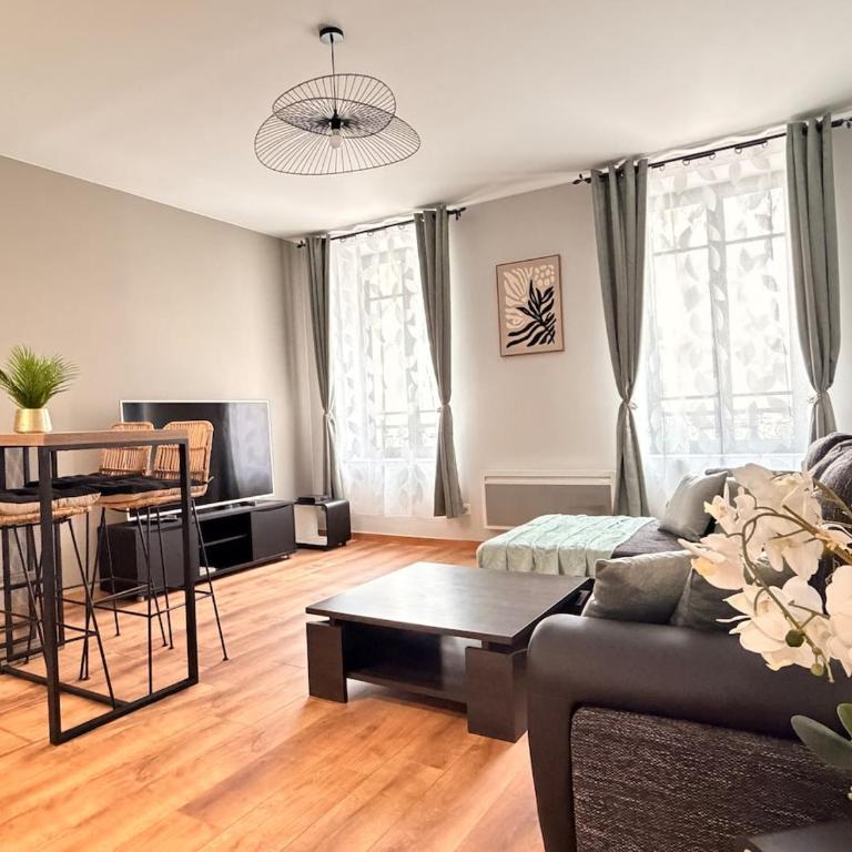 Le Platane - T3 cosy proche des Halles - Two-Bedroom Apartment - 11