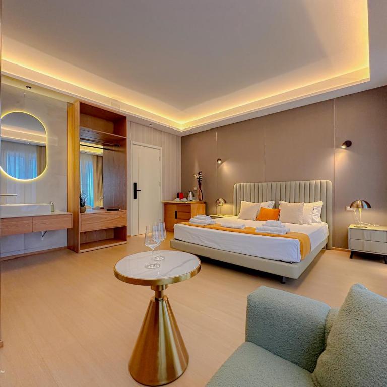 Galvani Luxury Suites - Double Room - 22