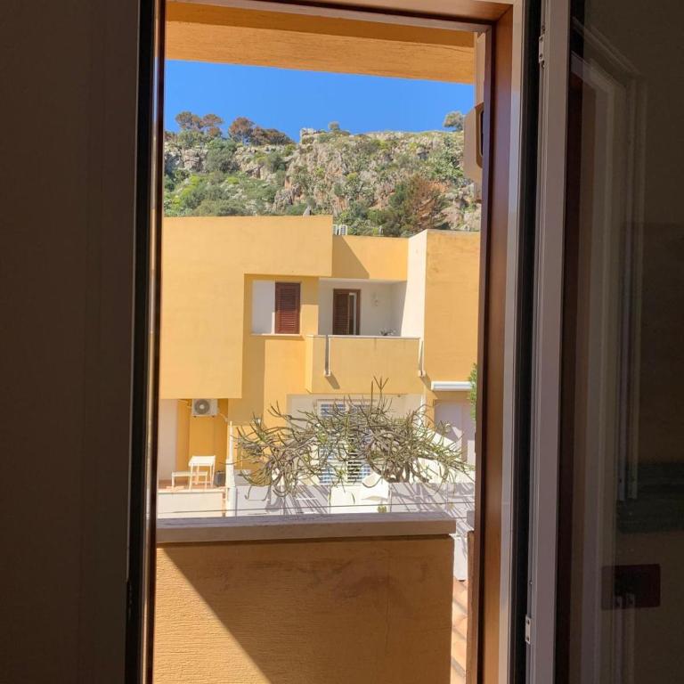 Villa Ciuri di fronte al mare - Casa Vacanze con 2 Camere da Letto - 78