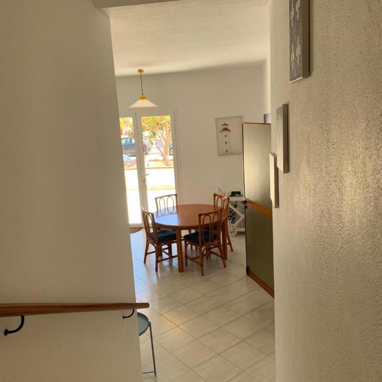 Villa Ciuri di fronte al mare - Casa Vacanze con 2 Camere da Letto - 76