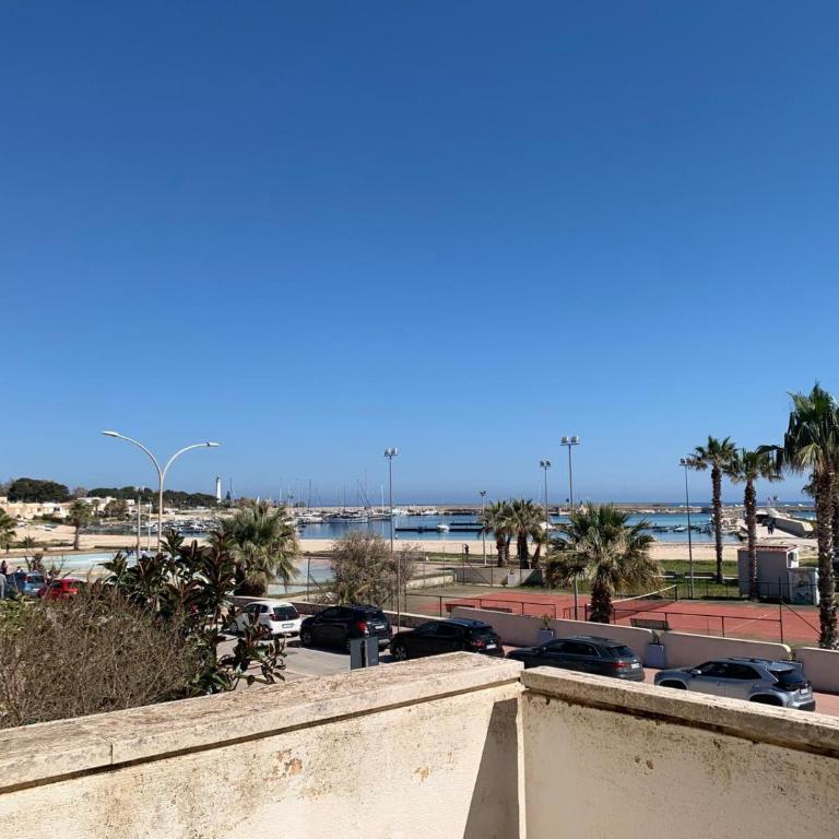 Villa Ciuri di fronte al mare - Casa Vacanze con 2 Camere da Letto - 93