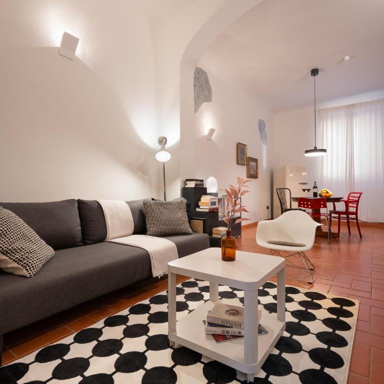 Vintage Apartment with Private Garden in Florence - Appartamento con 1 Camera da Letto - 6