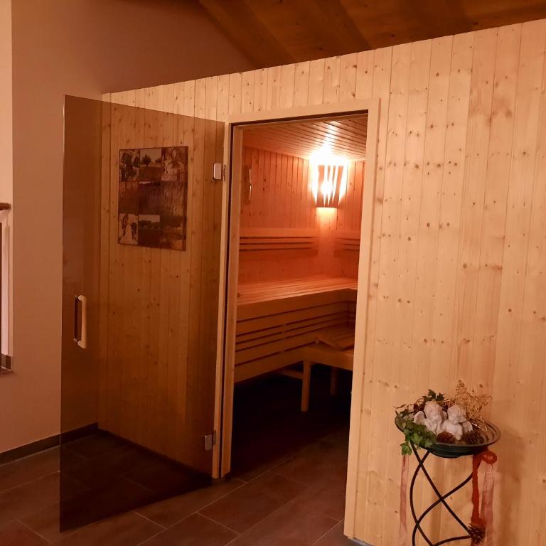 Friedlwirt-Kraftplatz Natur - Chambre Double avec Balcon (2 Adultes + 1 Enfant) - 12