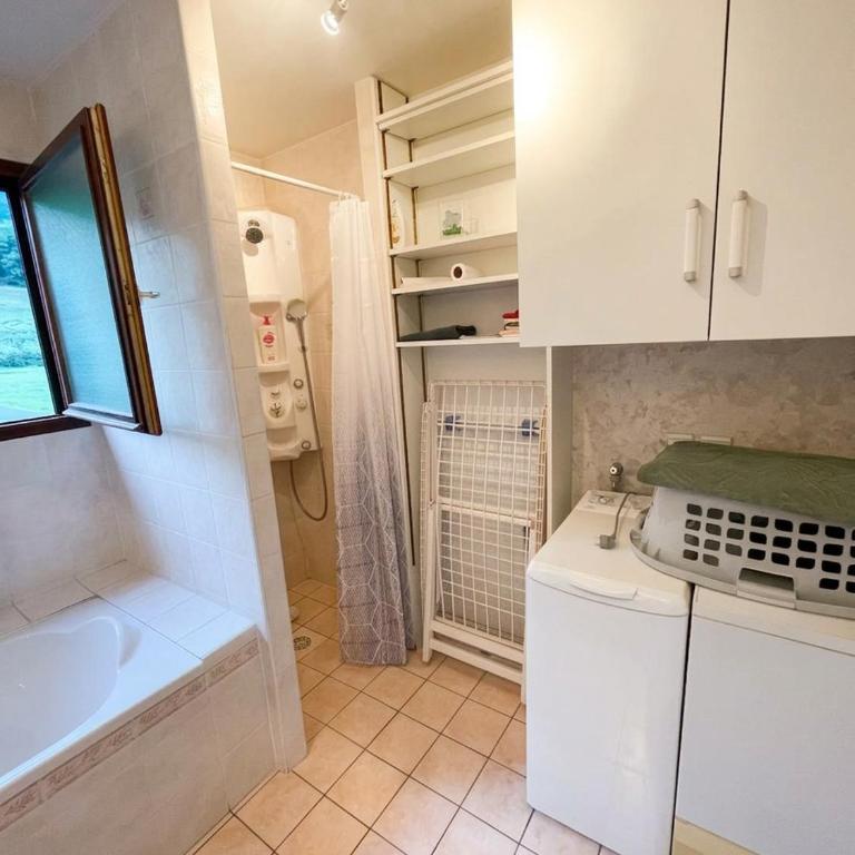 La maison des crêts - 40min du ski ou lac d'Annecy - Four-Bedroom House - 20