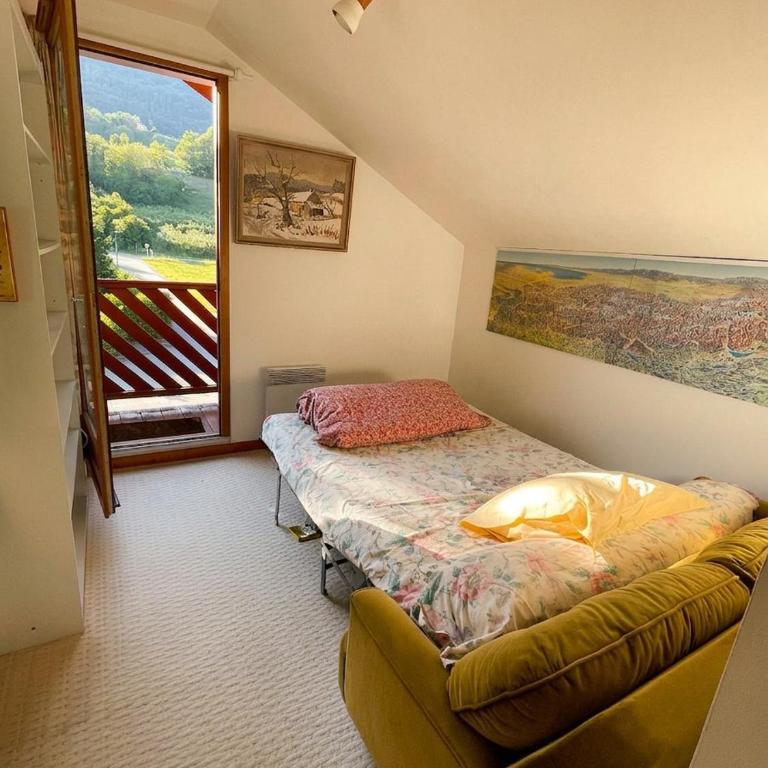 La maison des crêts - 40min du ski ou lac d'Annecy - Four-Bedroom House - 17
