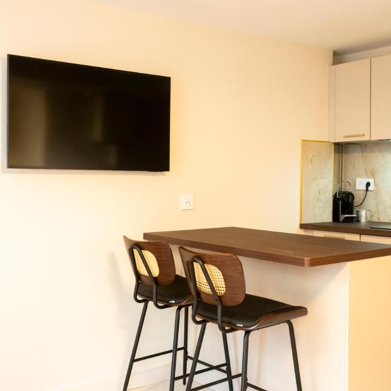 Studio Rénové Haut de Gamme - Hypercentre Caen - Appartement 1 Chambre - 13
