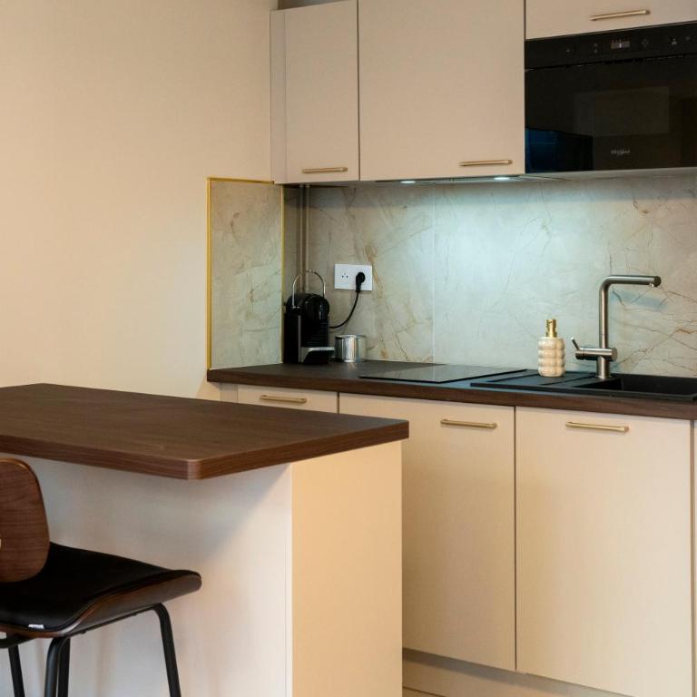 Studio Rénové Haut de Gamme - Hypercentre Caen - Appartement 1 Chambre - 2