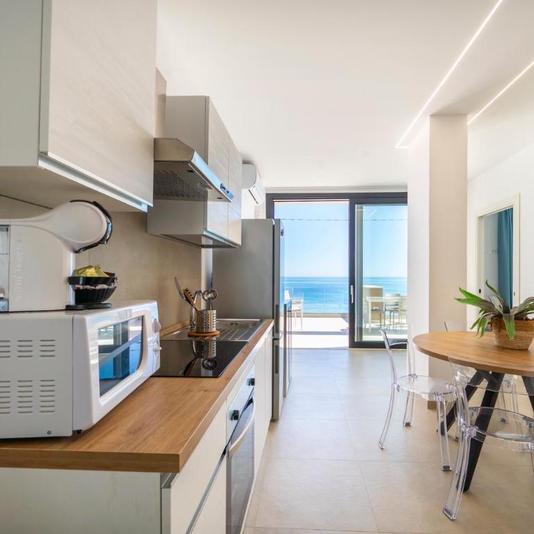 Villa Sun Luxury Apartments Sea View - Casa con 2 Camere da Letto - 18