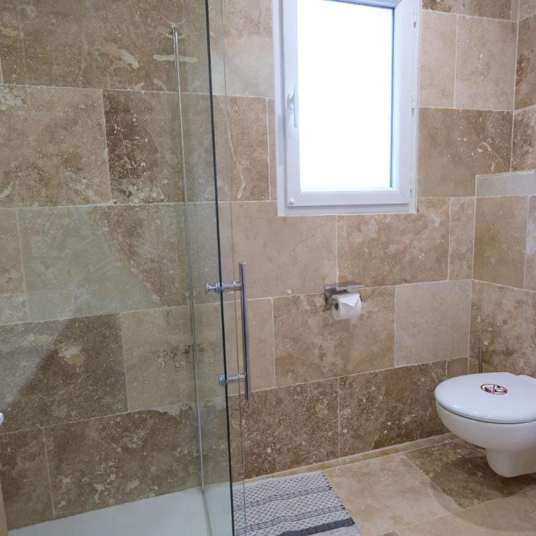 Air-conditioned villa heated pool Alpilles view St-Remy - Villa - 44