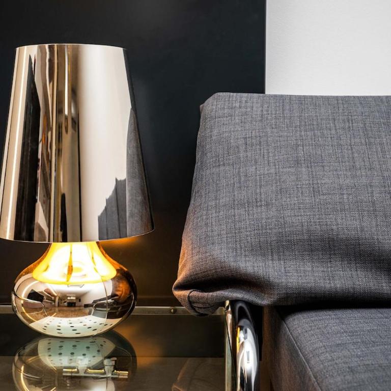 5min dalle Due Torri, Appartamento di Design 2 Camere - Appartamento con 3 Camere da Letto - 6