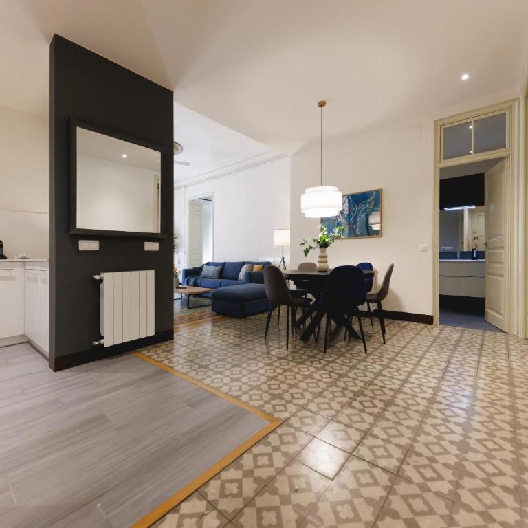 Bravissimo Ciutadans B, 4-bedroom apartment Barri Vell - Apartamento con 4 dormitorios - 3