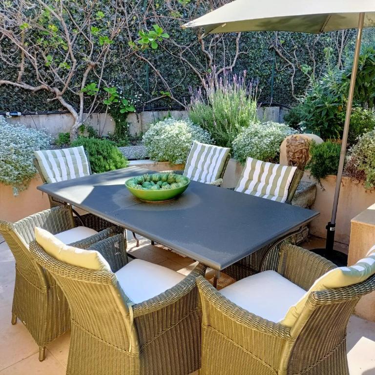 Vivez la douceur de Mougins : une maison pleine de charme pour des moments de partage - Maison 2 Chambres - 7
