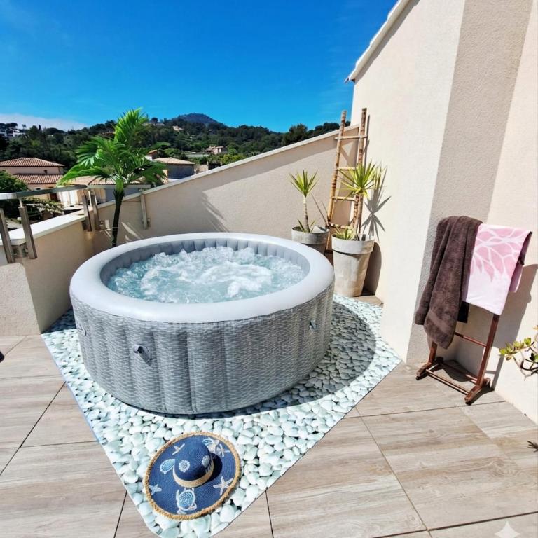 Perle du Pradon Terrasse vue mer, nuit étoilée et jacuzzi - Appartement 1 Chambre - 28