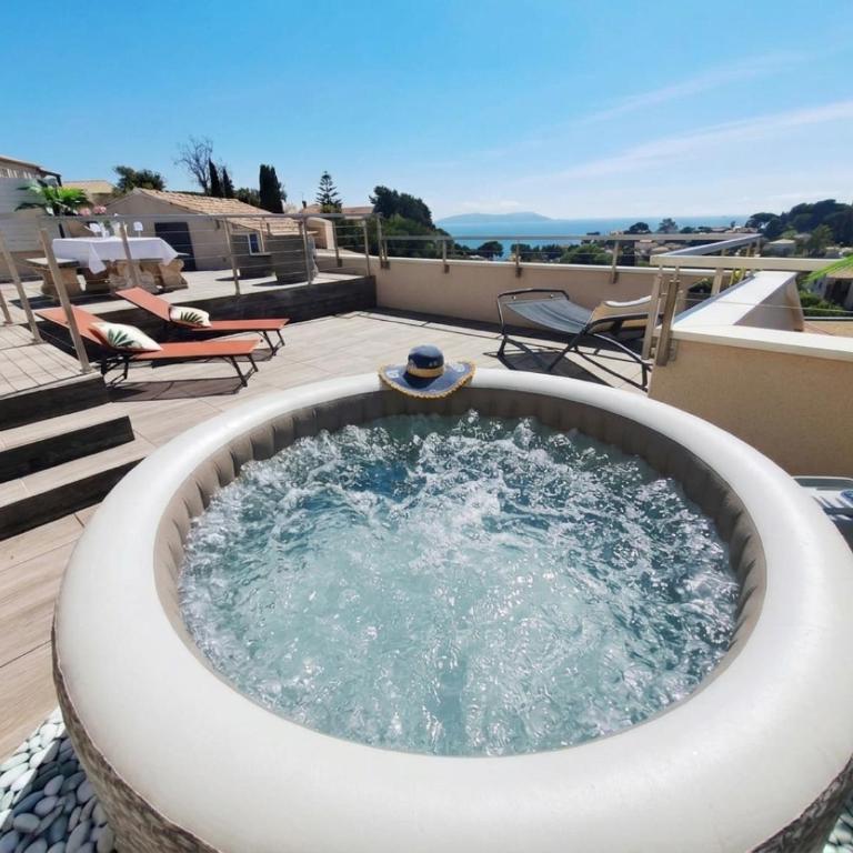 Perle du Pradon Terrasse vue mer, nuit étoilée et jacuzzi - Appartement 1 Chambre - 2