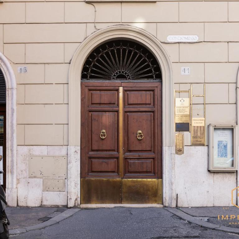 Imperium Luxury Flat - 12Pax, 4 BDRM, 8 min Metro, City Center, A-C - Appartamento Deluxe con 4 Camere da Letto - 62