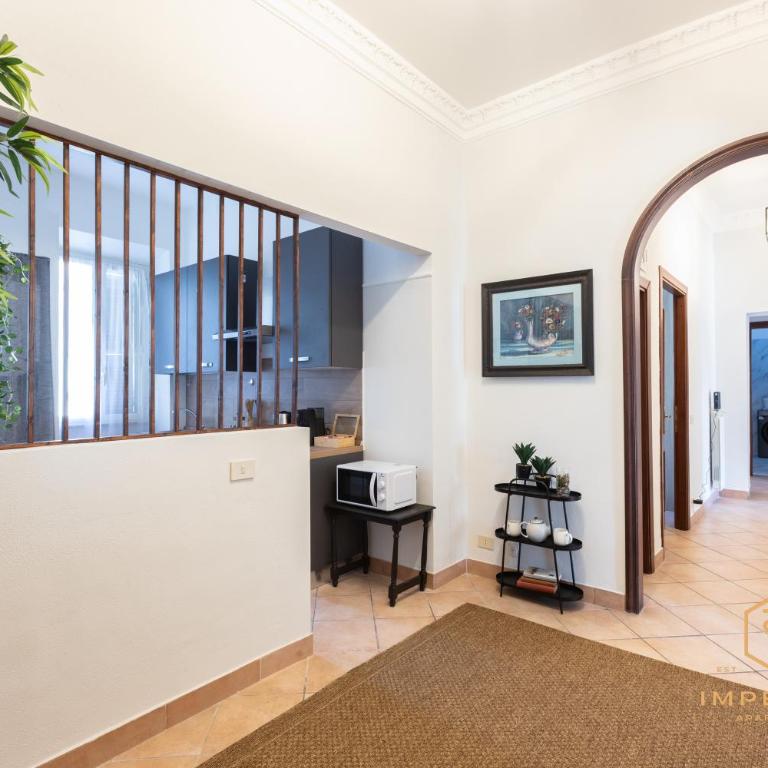 Imperium Luxury Flat - 12Pax, 4 BDRM, 8 min Metro, City Center, A-C - Appartamento Deluxe con 4 Camere da Letto - 7
