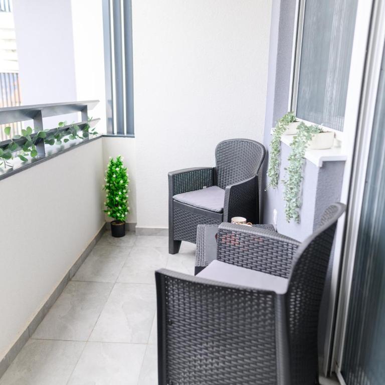 Apartmani LORENA Sokobanja, nedaleko od akvaparka - One-Bedroom Apartment with Balcony and City View - 12