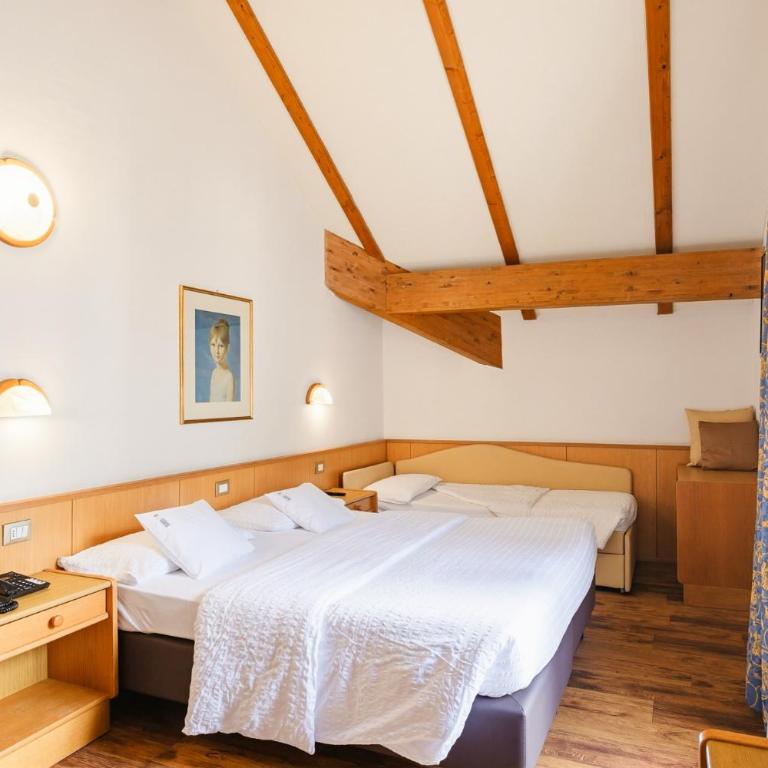 Hotel La Bussola - Habitación Triple - 1