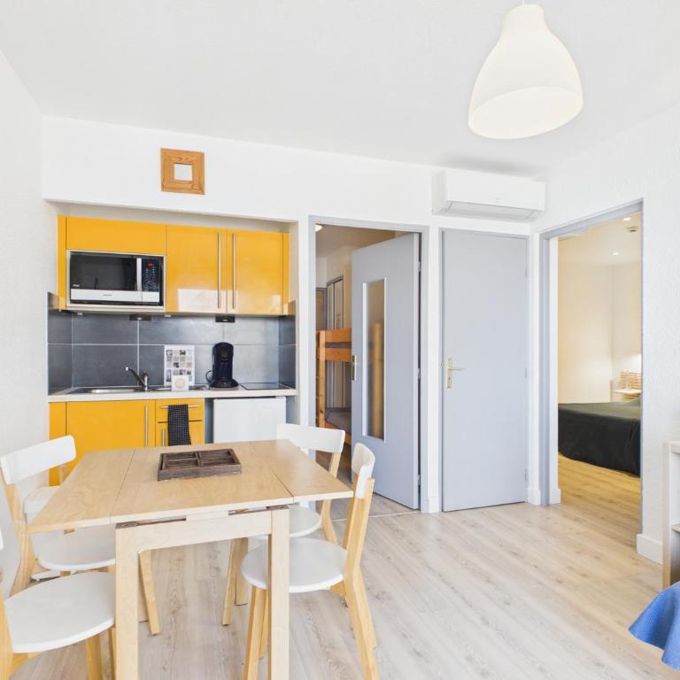 Résidence de Tourisme l'Albatros - Appartement avec Terrasse - Vue sur Étang - 5