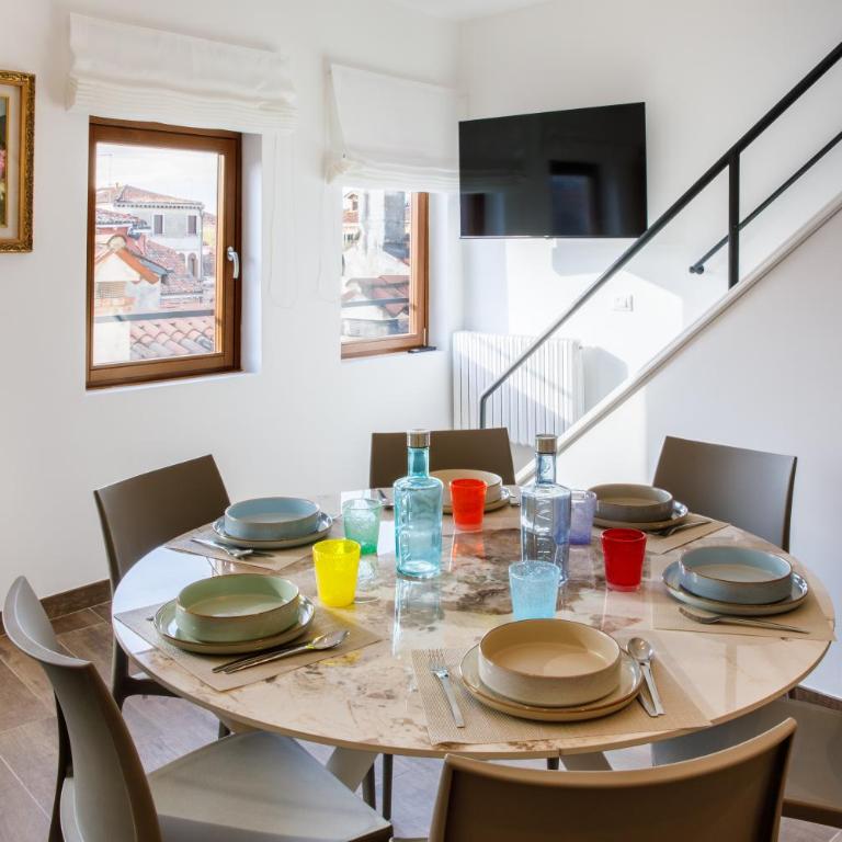 Ca'9 Venice Apartment Rooftop Terrace - Appartamento Premium con 3 Camere da Letto e Balcone - 18